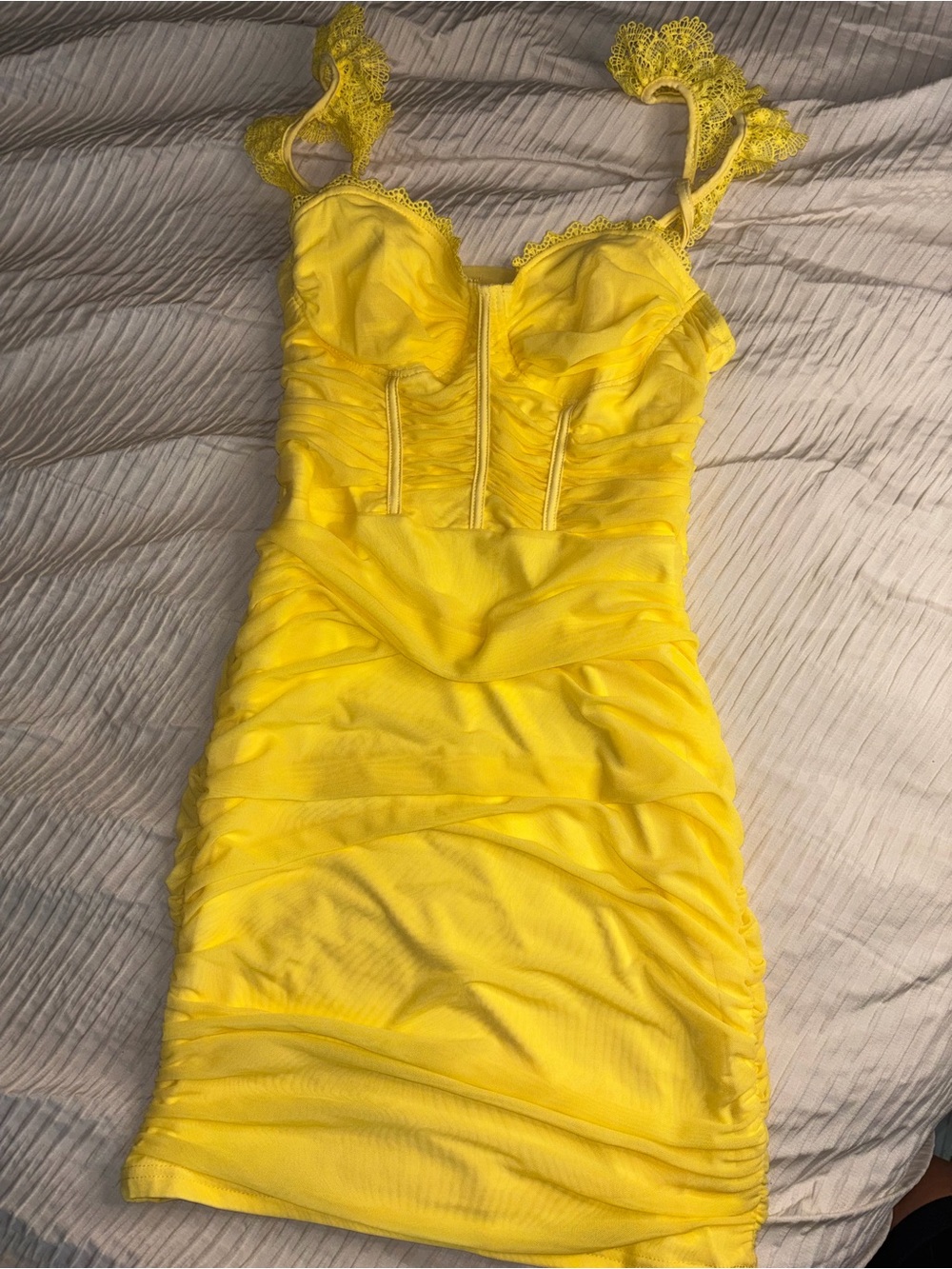 Yellow Lace-Trim Ruched Bodycon Dress